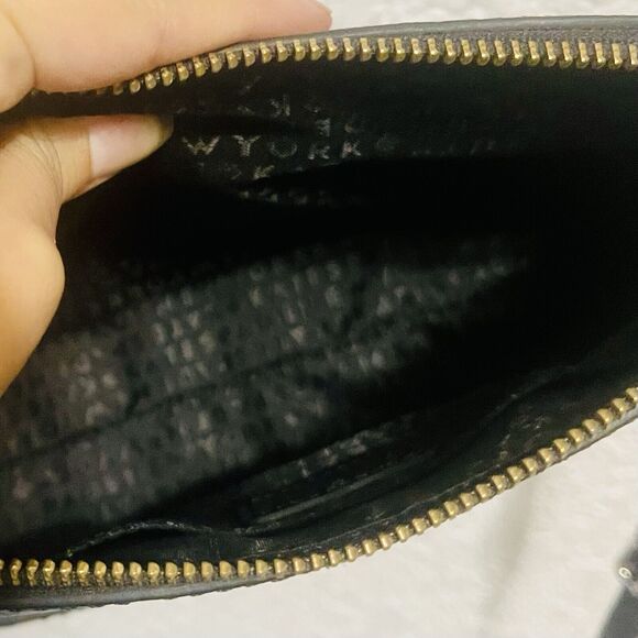 Black Kate Spade Adjustable Crossbody Leather Purse - Picture 6 of 10